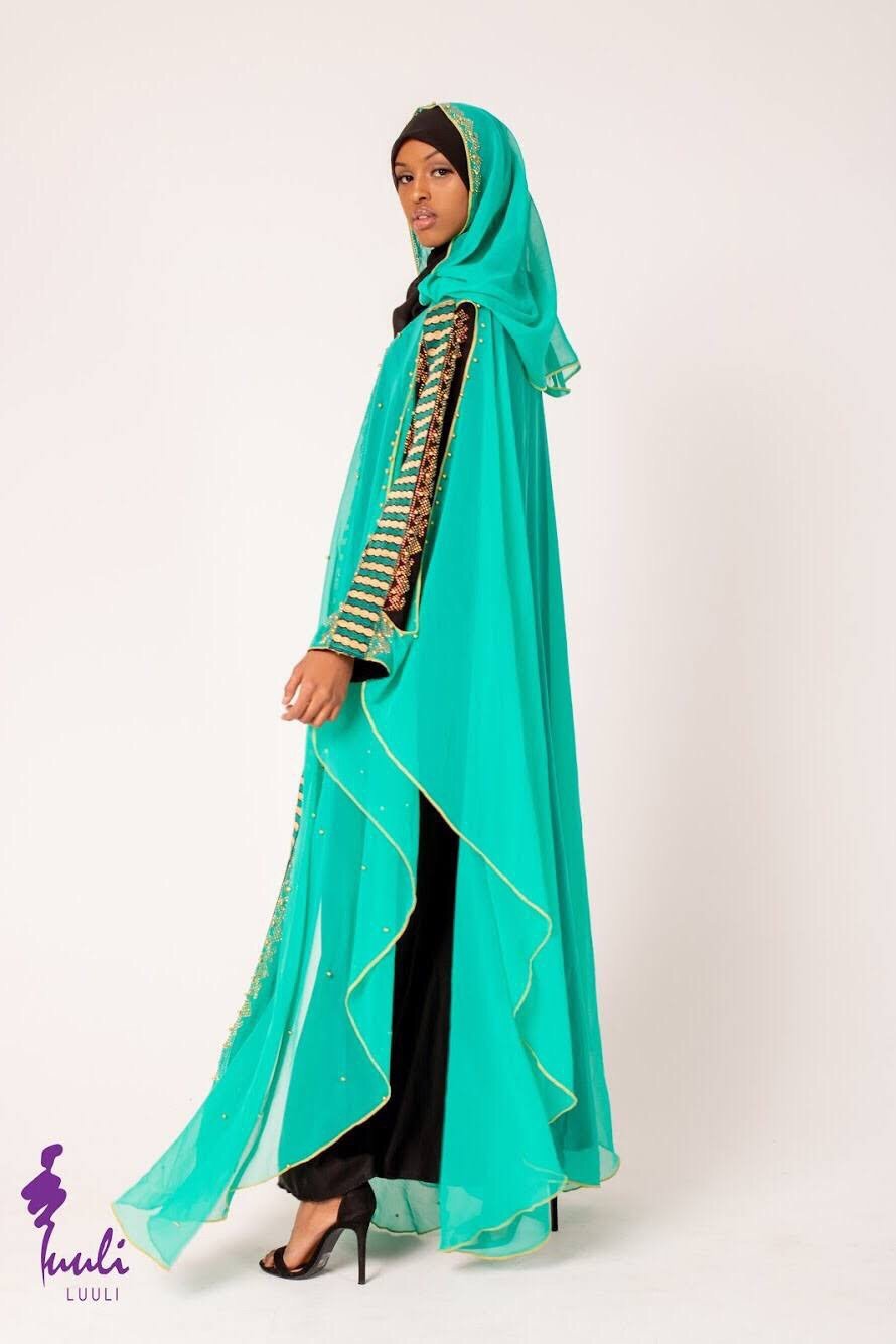 Check me out drape abaya